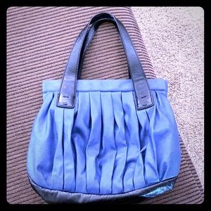 Vera Wang blue leather  purse